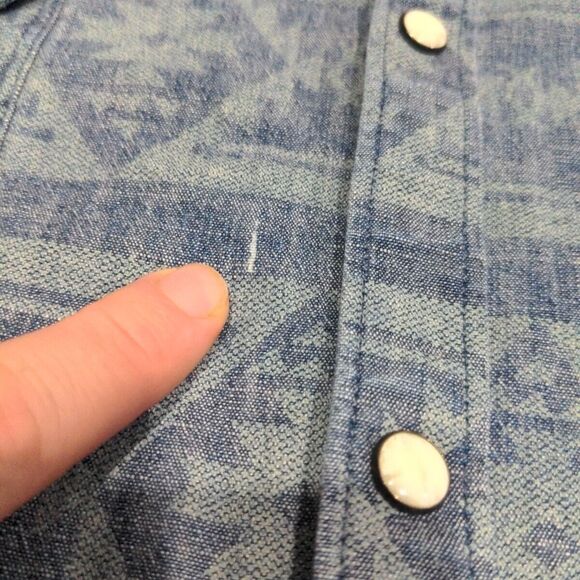 Lucky Brand Mens Denim Aztec Snap Button LS Shirt Size L/XL Blue Casual - Picture 9 of 12